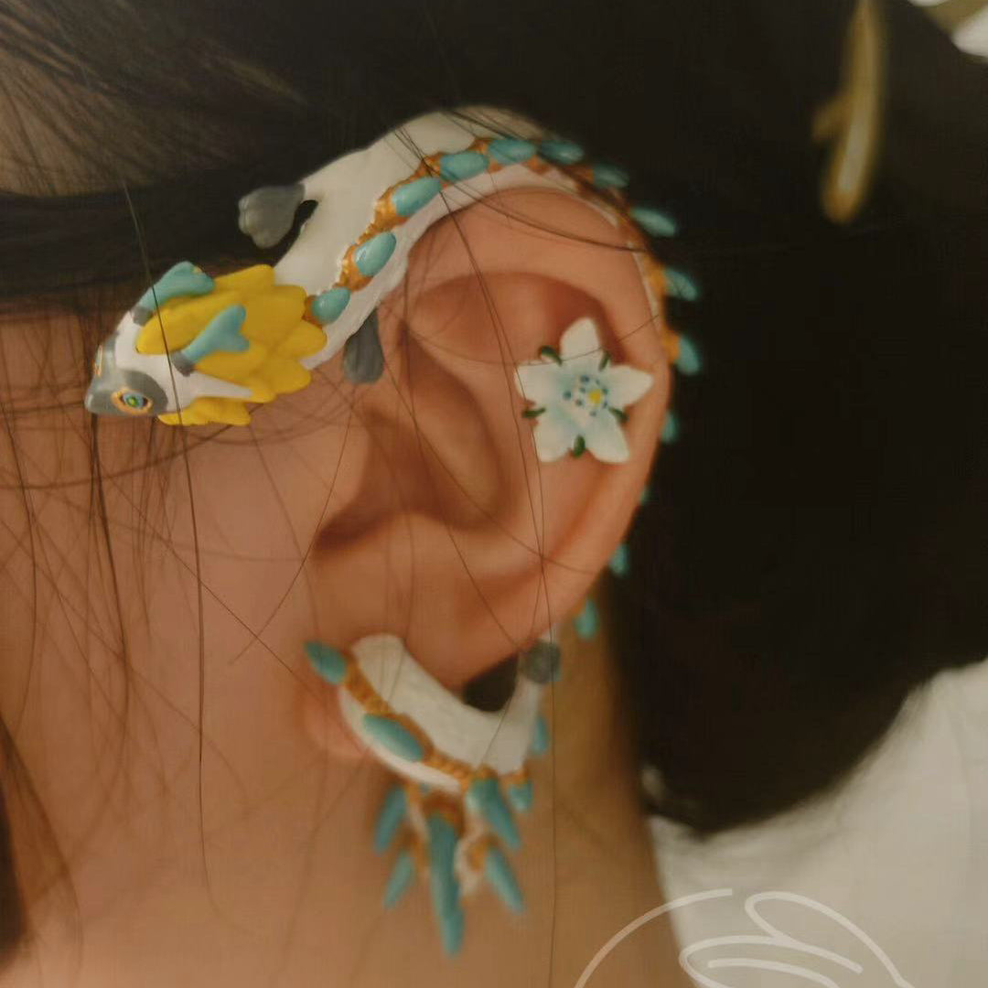 White Dragon Themed Interchangeable Earrings accessories doujin game nemui_studio zelda