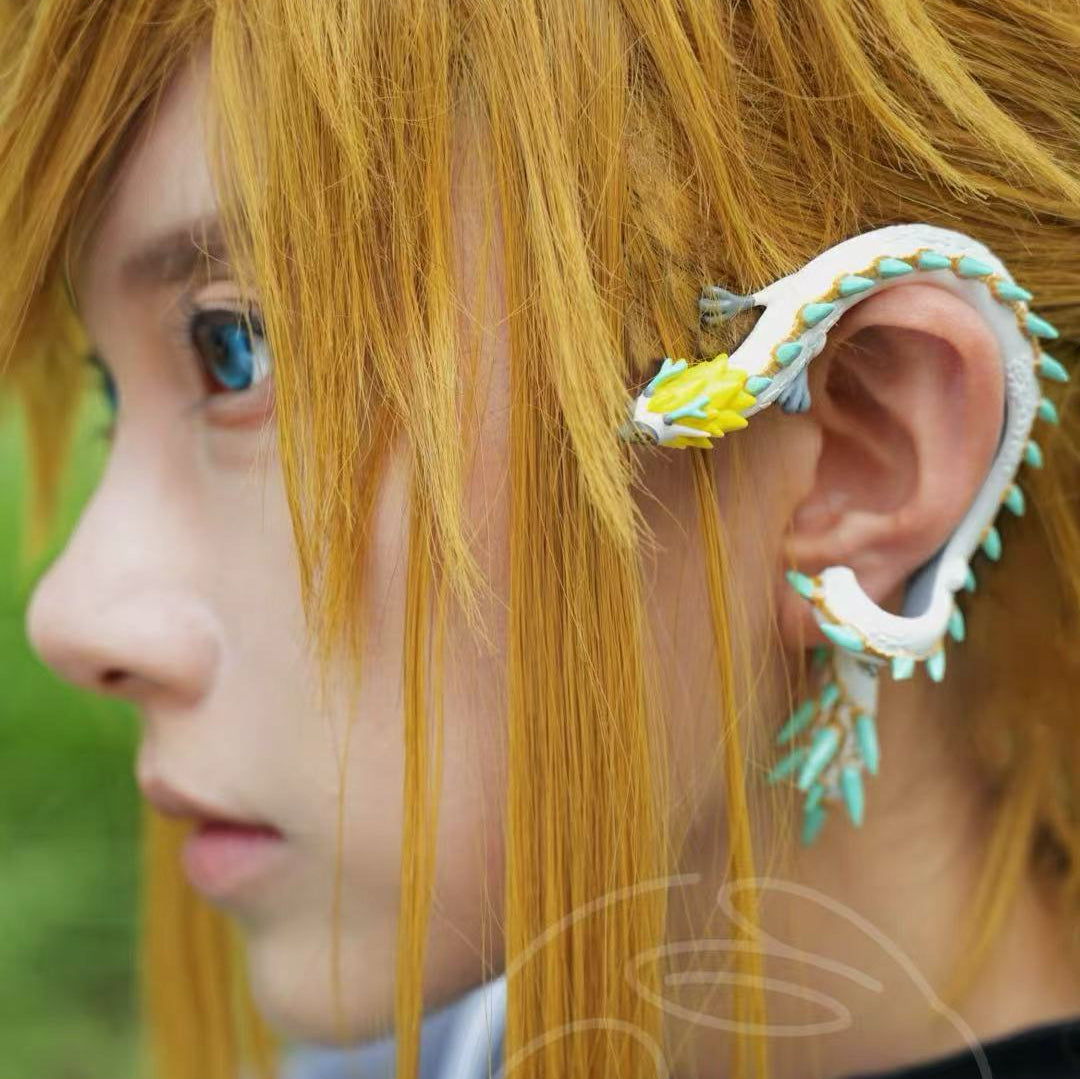 White Dragon Themed Interchangeable Earrings accessories doujin game nemui_studio zelda