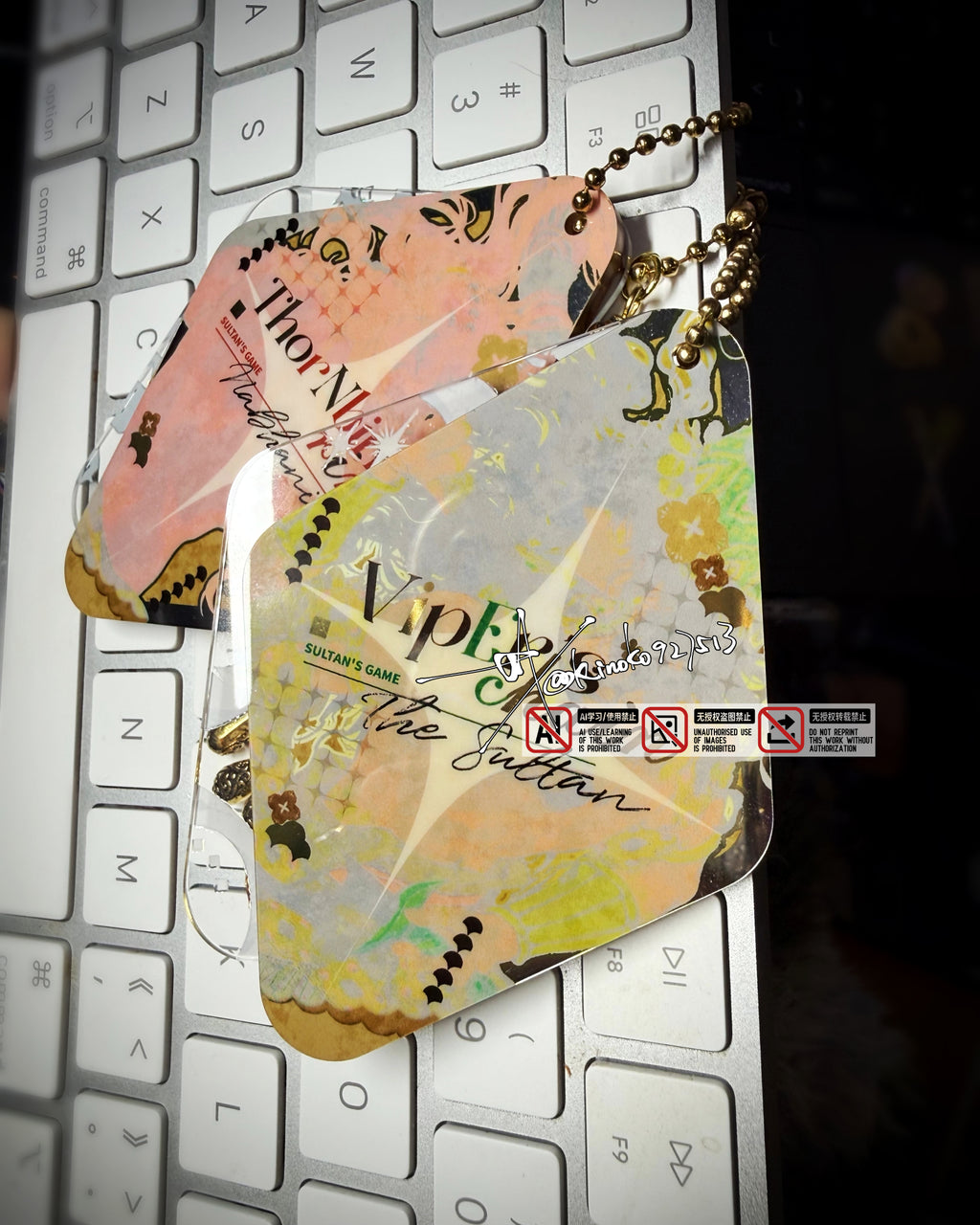 Shell Iridescent Gold Mirror Double-Layer Acrylic Keychain